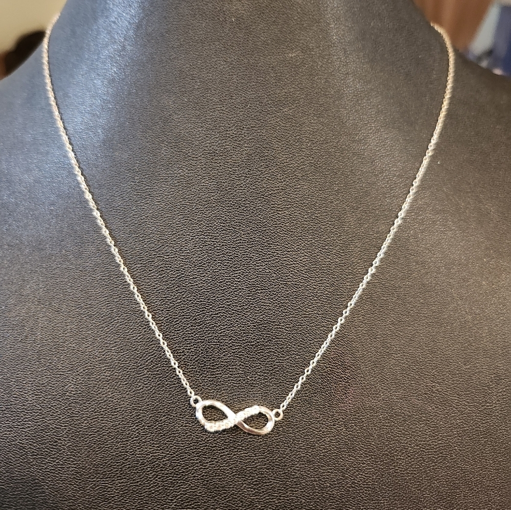 925 sterling silver necklace with infinity pendant